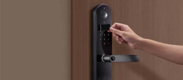 High-performance face recognition door lock module